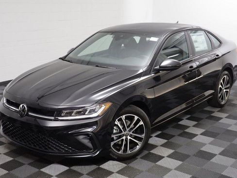 New 2026 Volkswagen Jetta Sport image 2