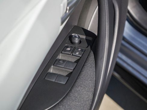 New 2026 Toyota Corolla SE image 23