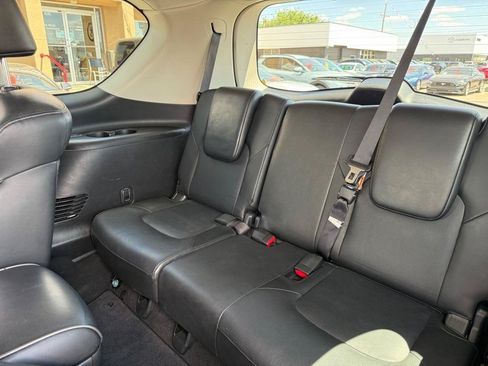 Used 2019 INFINITI QX80 Luxe RWD image 6