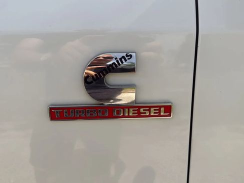 Used 2024 RAM 2500 Laramie AWD/4WD image 14