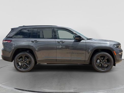 New 2025 Jeep Grand Cherokee Limited w/ Black Appearance Package RWD image 2
