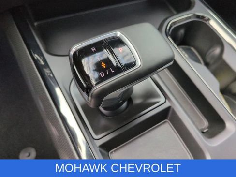 Used 2024 Chevrolet Silverado 1500 ZR2 AWD/4WD image 16