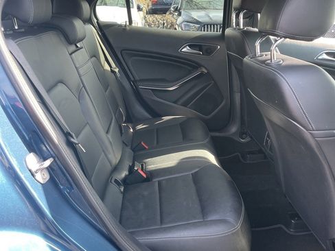 Used 2020 Mercedes-Benz GLA 250 4MATIC image 14