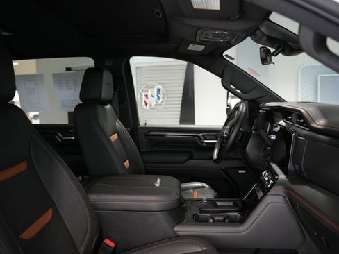 Used 2024 GMC Sierra 3500 AT4 w/ AT4 Premium Plus Package image 21