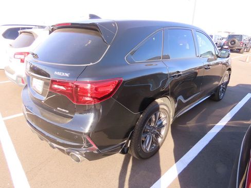 Used 2019 Acura MDX A-Spec image 3
