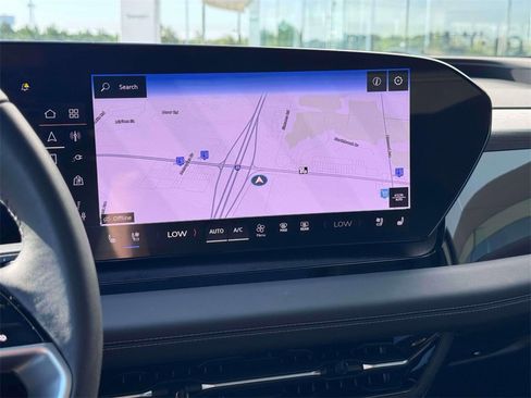 Certified 2025 Audi Q6 e-tron Premium Plus image 15