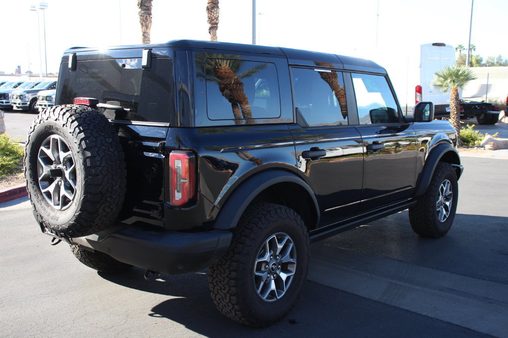 Certified 2025 Ford Bronco Badlands AWD/4WD image 8