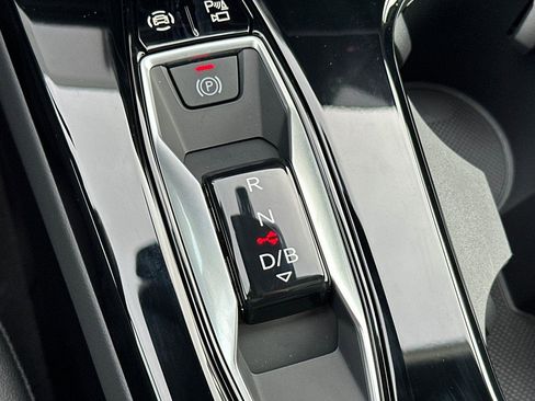 New 2025 Audi A6 e-tron Premium Plus image 20