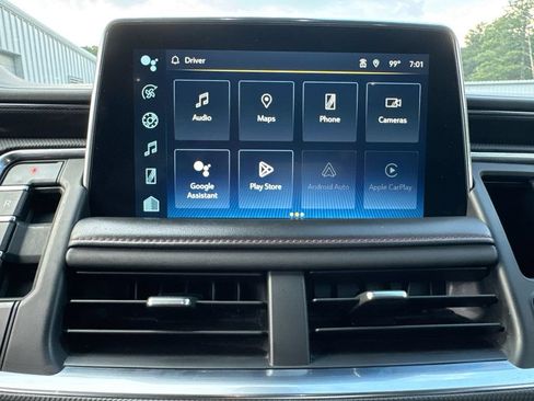Used 2022 Chevrolet Suburban RST w/ Luxury Package AWD/4WD image 27
