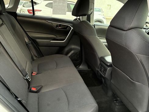 Used 2024 Toyota RAV4 LE image 17