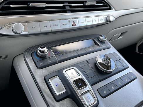 Used 2021 Hyundai Palisade Calligraphy image 35