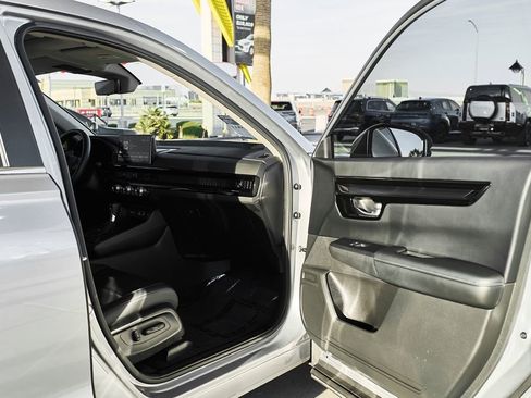 Used 2023 Honda CR-V EX-L image 8