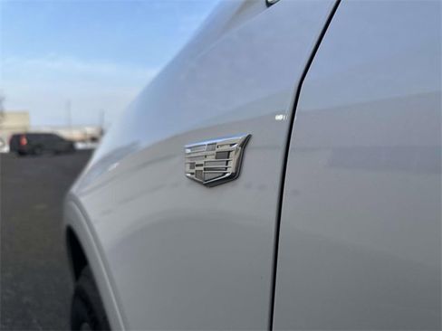 Certified 2023 Cadillac XT5 Premium Luxury image 12