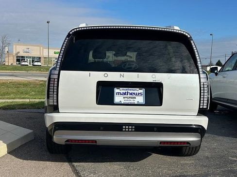 New 2026 Hyundai Ioniq 9 SEL image 4