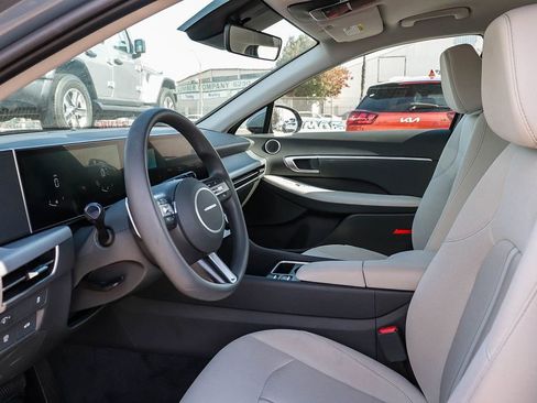 Used 2024 Hyundai Sonata SEL image 18
