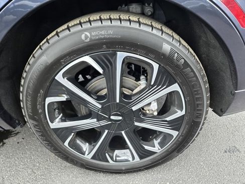 Used 2024 Lincoln Nautilus Reserve w/ Equipment Group 202A image 46