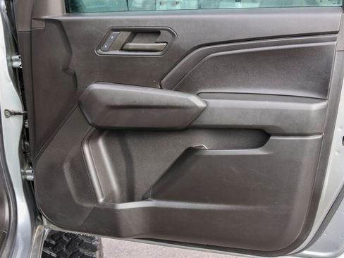 Used 2024 Chevrolet Colorado Trail Boss w/ Advanced Trailering Package image 15