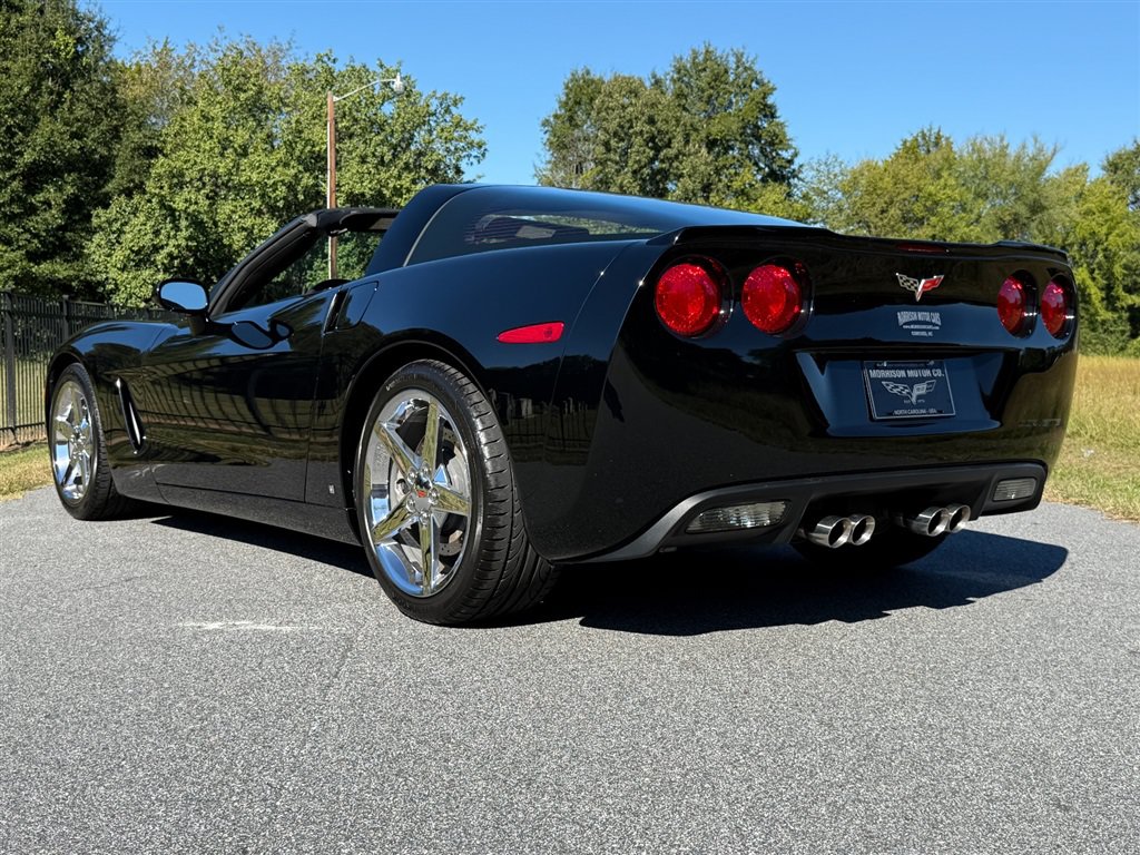 Used 2007 Chevrolet Corvette Coupe w/ Preferred Equipment Group RWD image 33