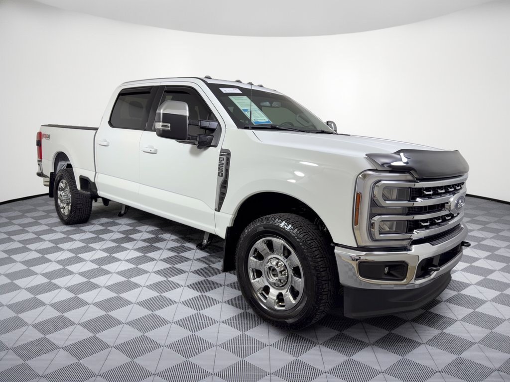 Used 2025 Ford F250 Lariat w/ FX4 Off-Road Package AWD/4WD image 6