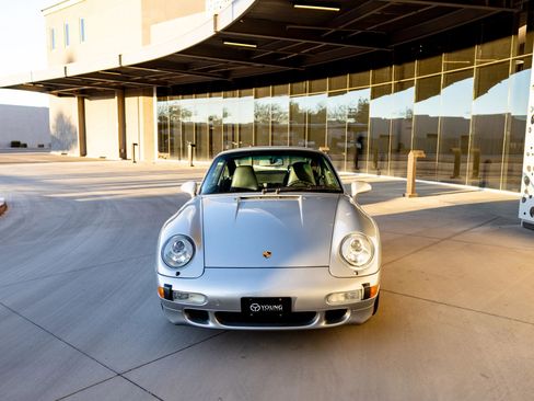 Used 1998 Porsche 911 Carrera S image 29