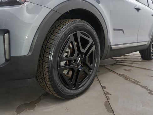 Used 2023 Kia Telluride SX X-Line image 24