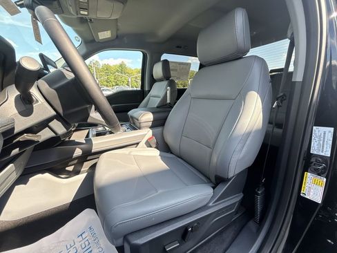 New 2025 Ford F150 Lightning Flash AWD/4WD image 13