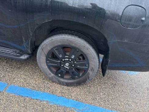 Used 2018 Toyota Sequoia TRD Sport image 7