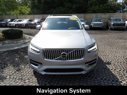 Certified 2023 Volvo XC90 B6 Plus AWD/4WD image 3
