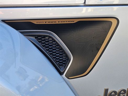 Used 2024 Jeep Wrangler Rubicon 392 image 38