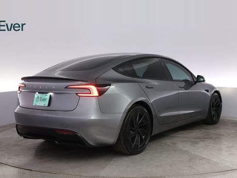 Used 2024 Tesla Model 3 Performance image 3