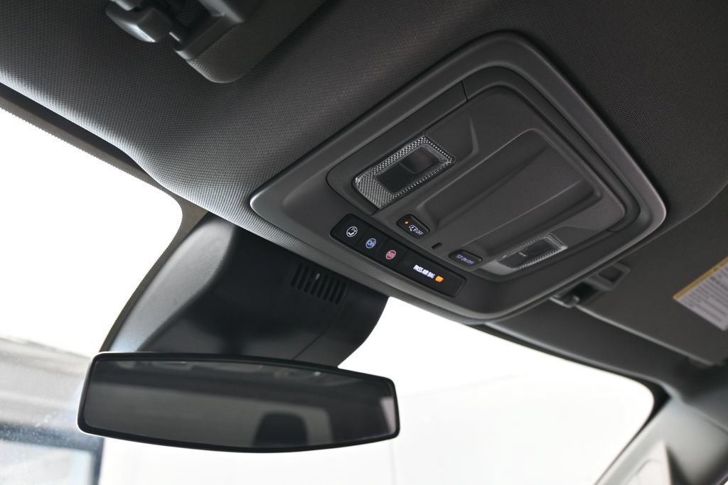 Used 2024 Chevrolet Silverado 1500 Custom RWD image 22