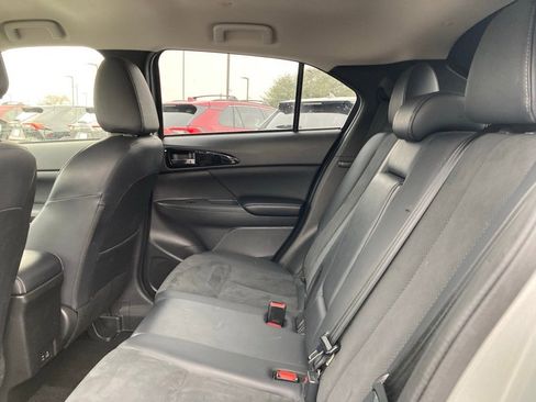 Used 2024 Mitsubishi Eclipse Cross SE image 9