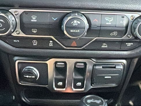 New 2026 Jeep Wrangler Sport S image 20