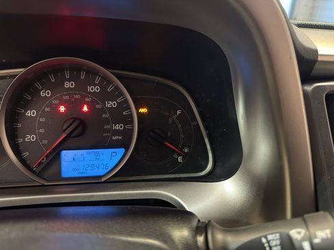 Used 2015 Toyota RAV4 XLE w/ Outdoor Package AWD/4WD image 21