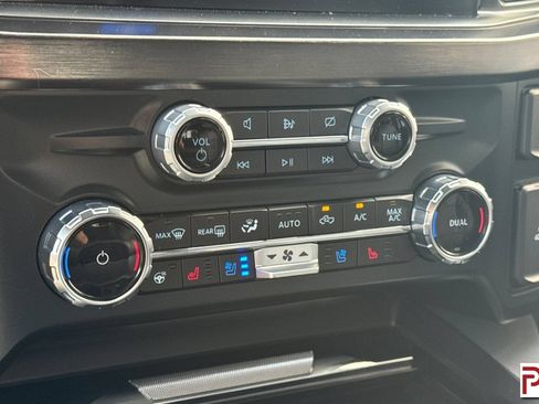Used 2024 Ford F350 Lariat AWD/4WD image 26