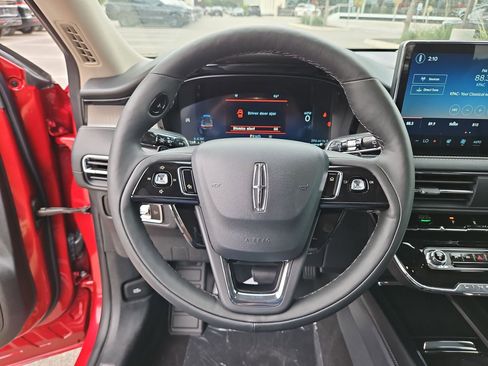 New 2025 Lincoln Corsair Reserve w/ Jet Appearance Package image 19