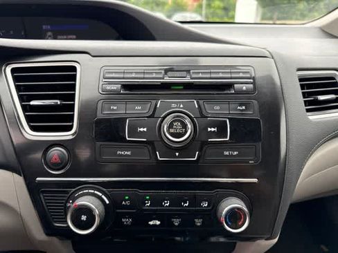 Used 2013 Honda Civic LX image 9