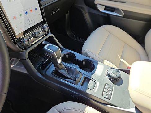 Used 2025 Ford Ranger Lariat w/ FX4 Off-Road Package image 20