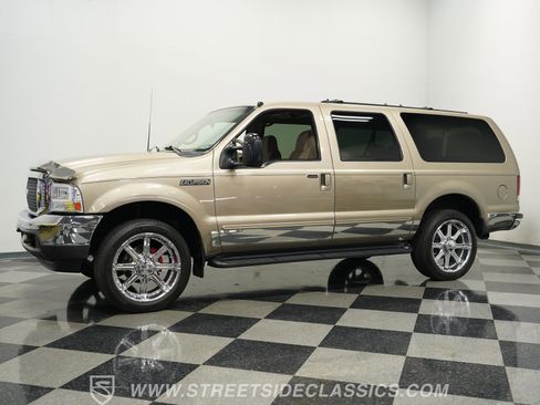 Used 2000 Ford Excursion XLT image 6