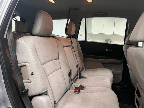 Used 2016 Honda Pilot EX image 15