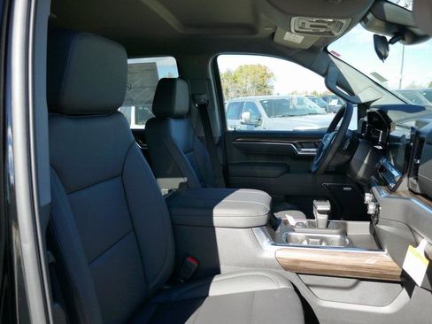 New 2026 Chevrolet Silverado 1500 LT Trail Boss image 9