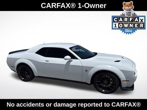 Used 2023 Dodge Challenger R/T Scat Pack RWD image 2