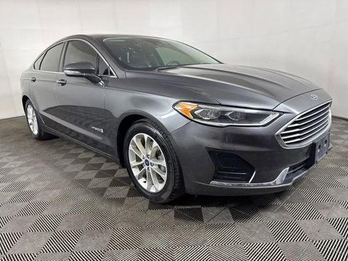 Certified 2019 Ford Fusion SEL FWD image 1