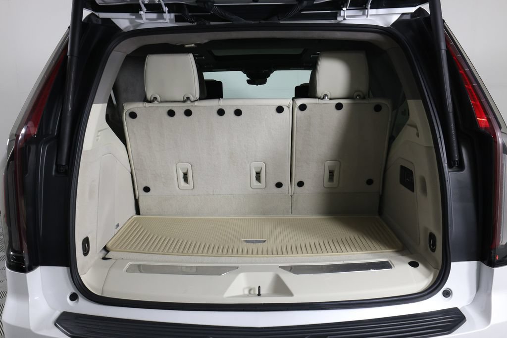 Used 2023 Cadillac Escalade Premium Luxury Platinum AWD/4WD image 13