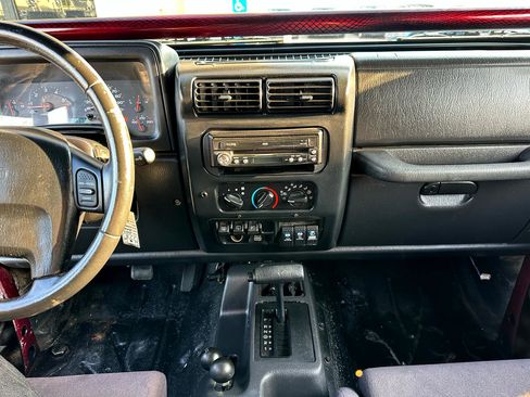 Used 2003 Jeep Wrangler Rubicon image 51