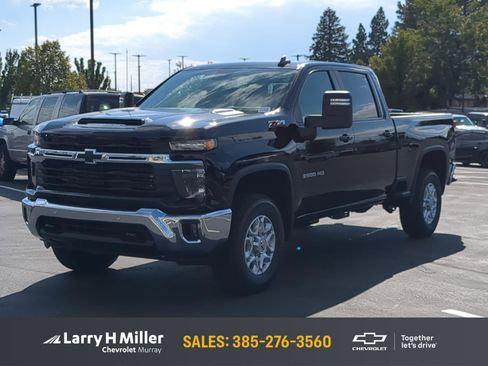 New 2026 Chevrolet Silverado 3500 LT w/ All Star Edition image 1