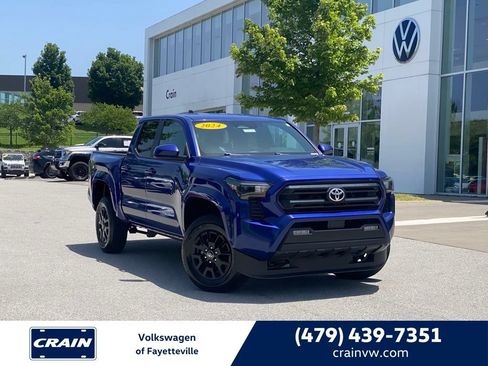 Used 2024 Toyota Tacoma SR5 RWD image 1