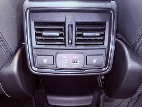 Used 2025 Subaru Forester Touring w/ Protection Package AWD/4WD image 17