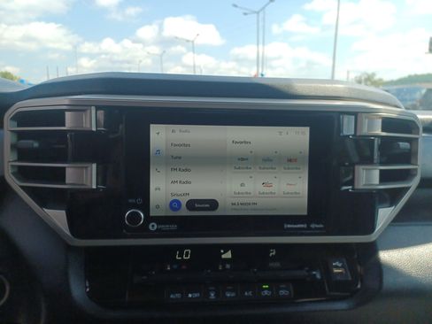 Used 2023 Toyota Tundra SR5 image 29