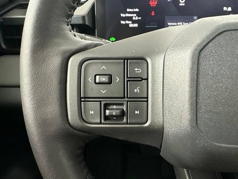 Used 2026 Toyota RAV4 SE AWD/4WD image 19